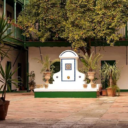 Apartamento A Estrenar En Calle Alcazares Sevilla Exterior foto